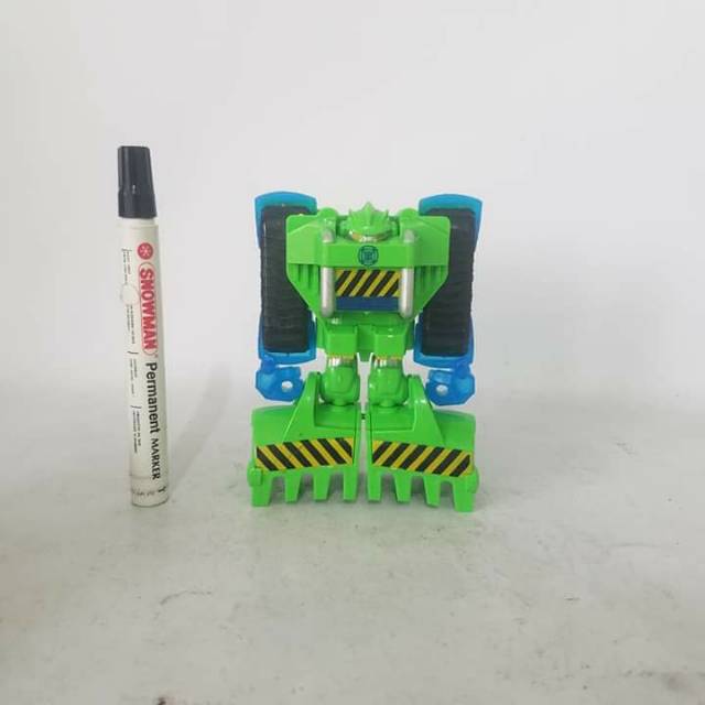 Sale mainan action figure
transformers rescue bots
boulder
bisa transform hanya dalam 1 step
Boulder