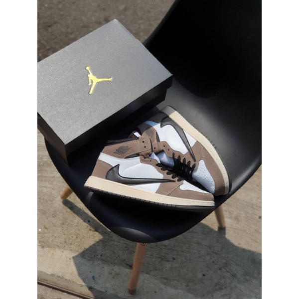 Sepatu • Air Jordan 1 Mid  Dark Mocca Kualitas Import