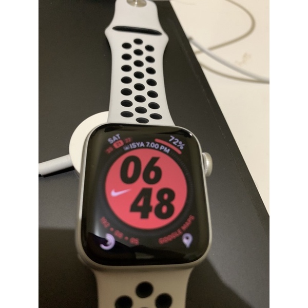 Apple Watch Series SE Nike 40mm second