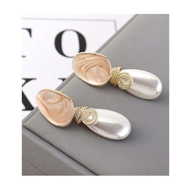 LRC Anting Tusuk Fashion 14k Gold Plated Gold Spiral Pearl Drop Oil S925 Silver Needle Earring