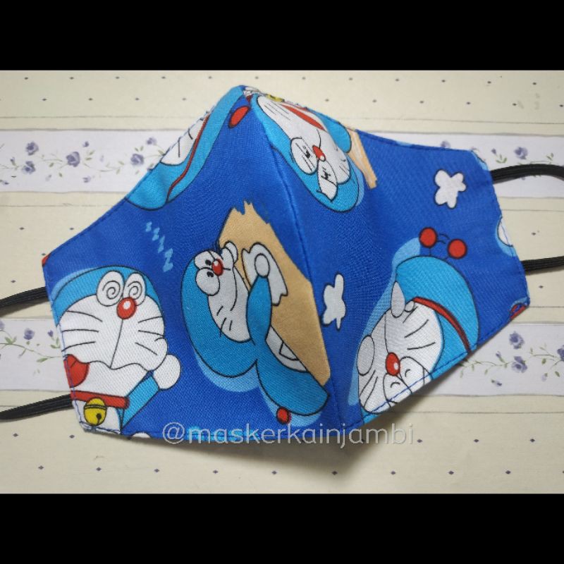 Masker Kain Katun 3 Lapis Doraemon