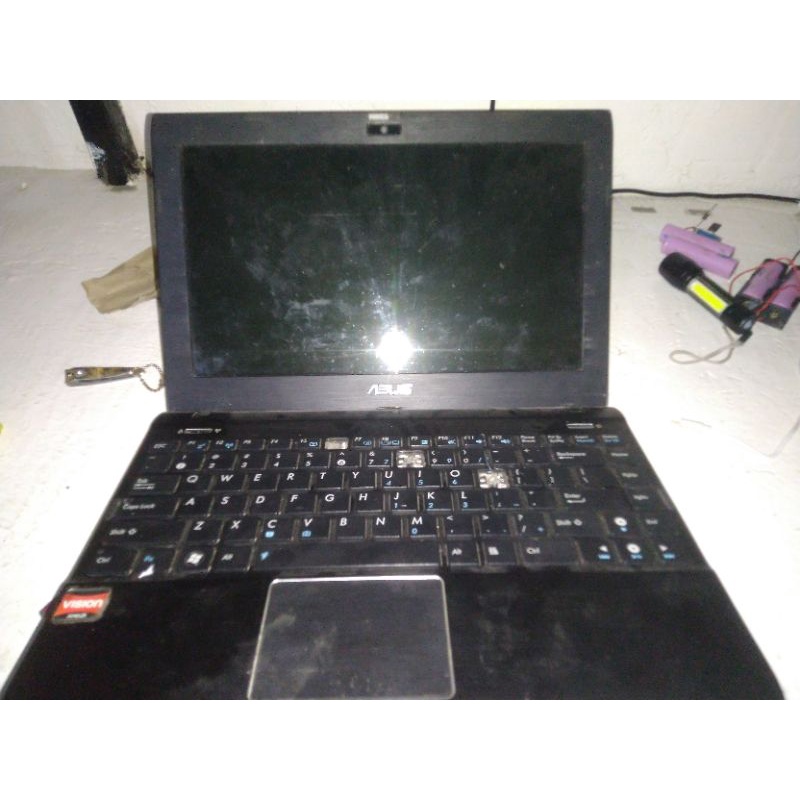 laptop notebook asus eee pc ram 2Gb plus keyboard pc bekas seken