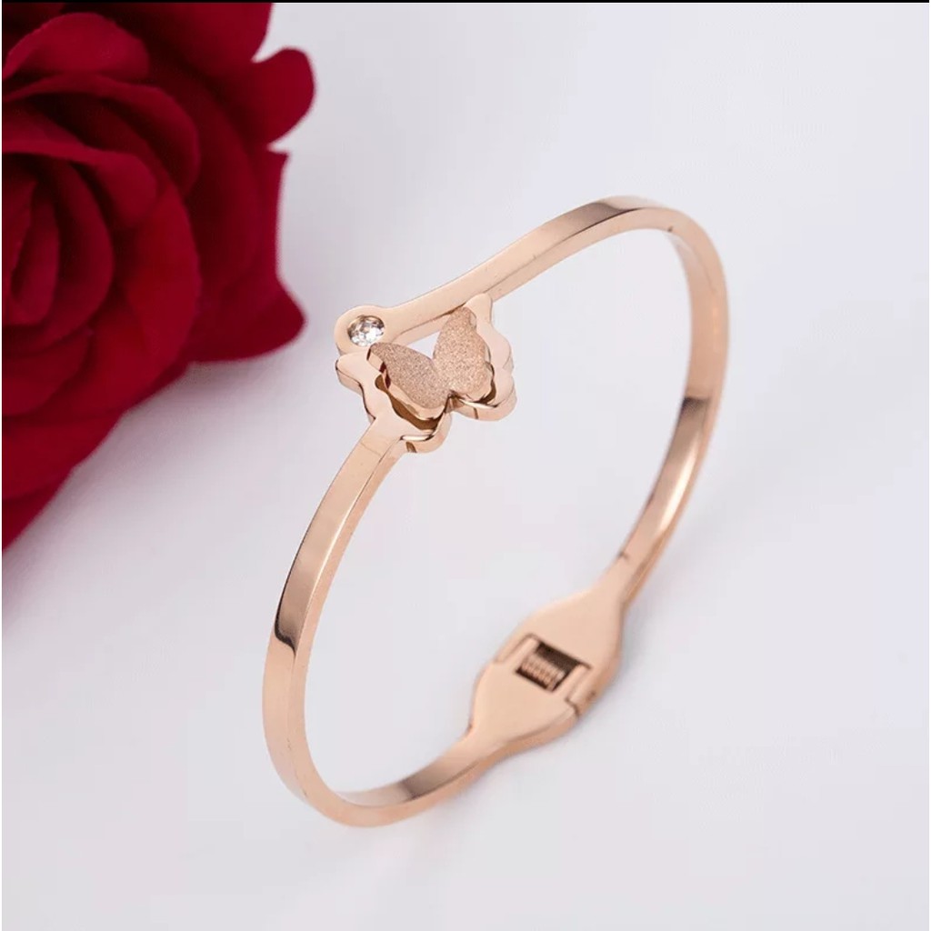 Gelang Bangle Titanium Model Butterfly With Diamond Artificial Tersedia Rosegold, Gold dan Silver