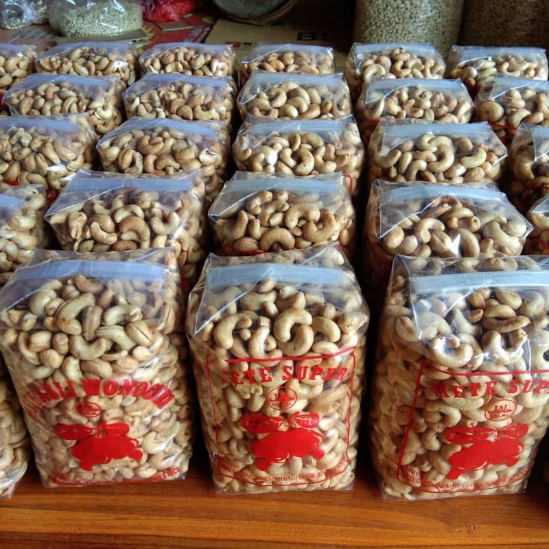 

Kacang Mete Mede SUPER Mete Matang 1kg Asli Wonogiri