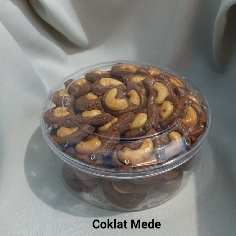 

Coklat Mede by NWCookies