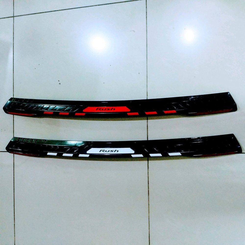 sillplate sealplate silplate PINTU BAGASI belakang Toyota all new Rush plastik kombinasi logo merah