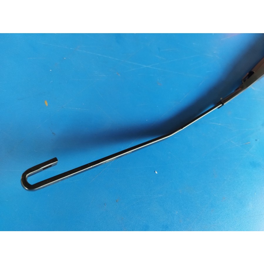 Wiper Arm Gagang Tiang Wiper Suzuki Futura Mitsubishi T120SS AM