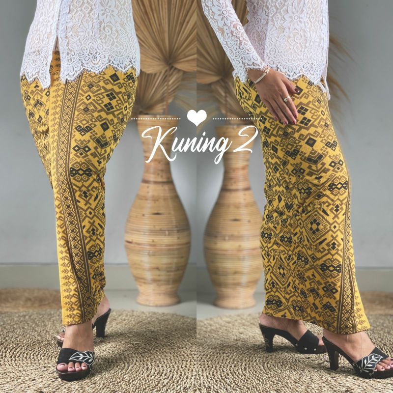 kamen Jaguar serat motif batik cantik