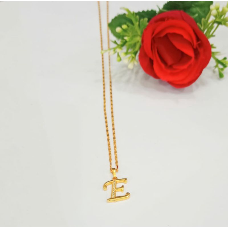 Kalung Plus Liontin Inisial Huruf Latin A-Z perhiasan wanita Gold Modern (COD)