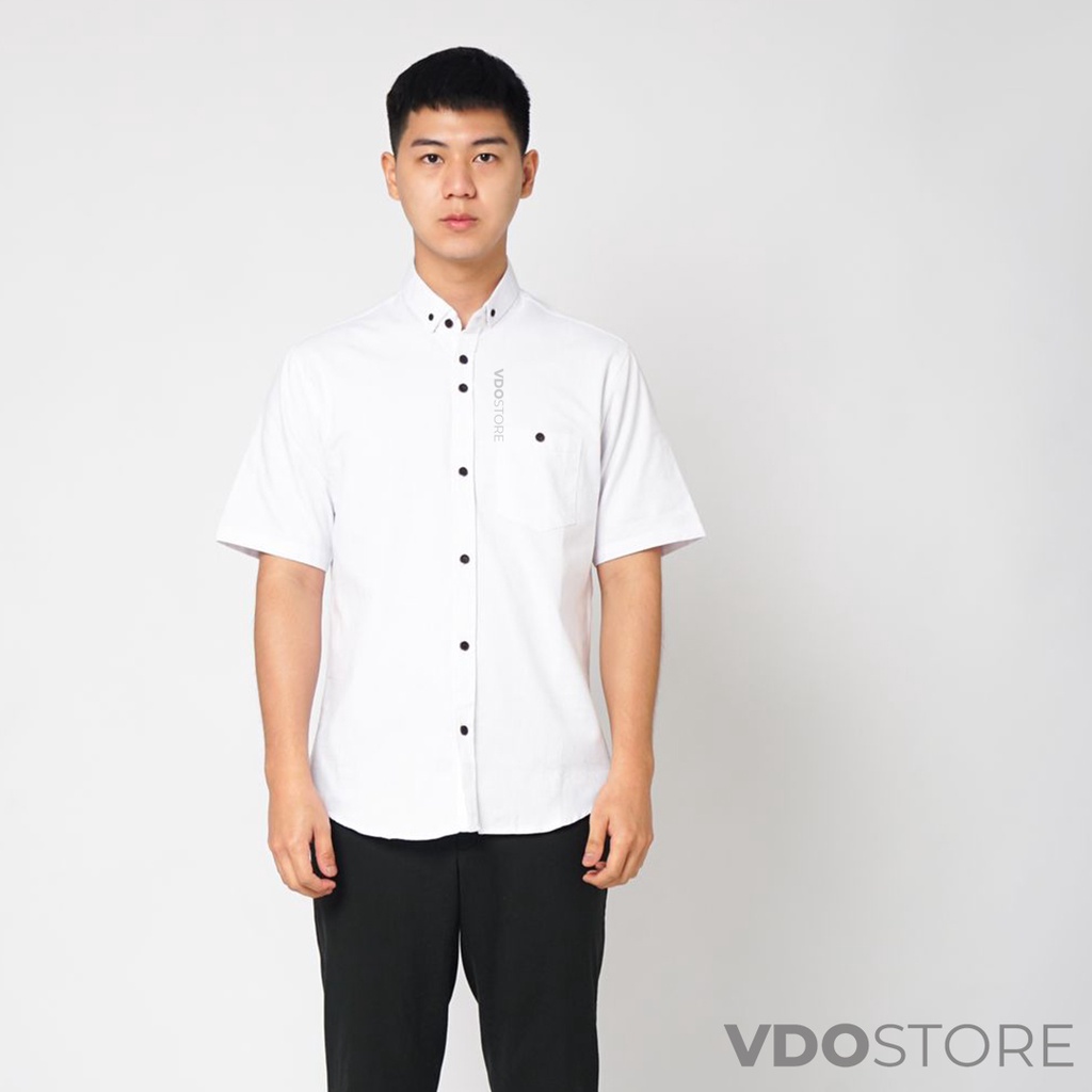 KEMEJA PRIA PUTIH BASIC LENGAN PENDEK BAJU POLOS DEWASA PREMIUM KEMEJA KERJA TEBAL M L XL HITAM PUTIH NAVY ARMY CREAM KEMEJA KANTOR FORMAL SANTAI CASUAL SEMI KASUAL VIRAL MURAH KATUN KUALITAS WHITE SHIRT