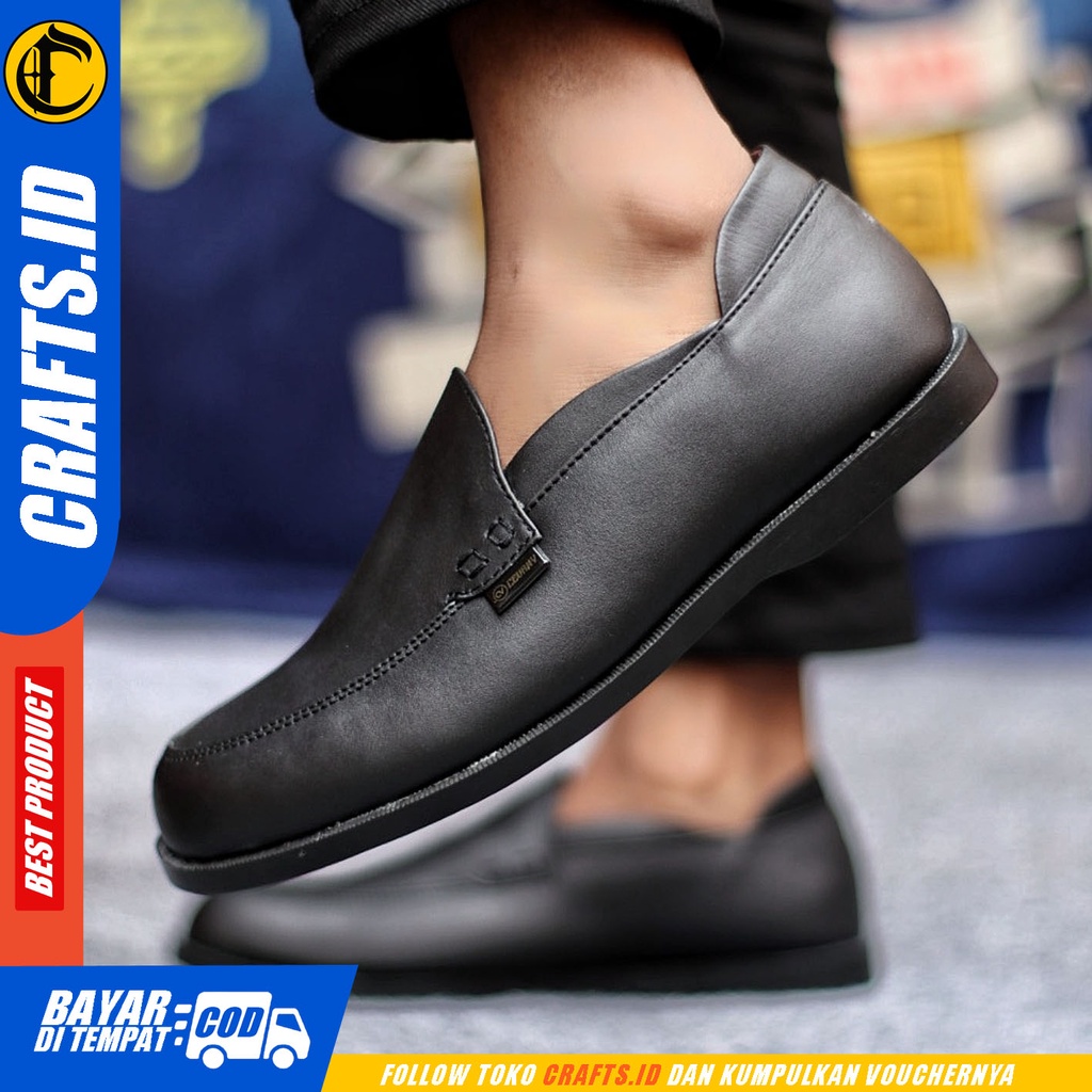 Sepatu Slip On Pria Sepatu Casual Pria Kulit Asli Kerja Kantor Kuliah Kondangan Sepatu Slop Pria Sepatu Hitam Pria CRAFTS MIKY