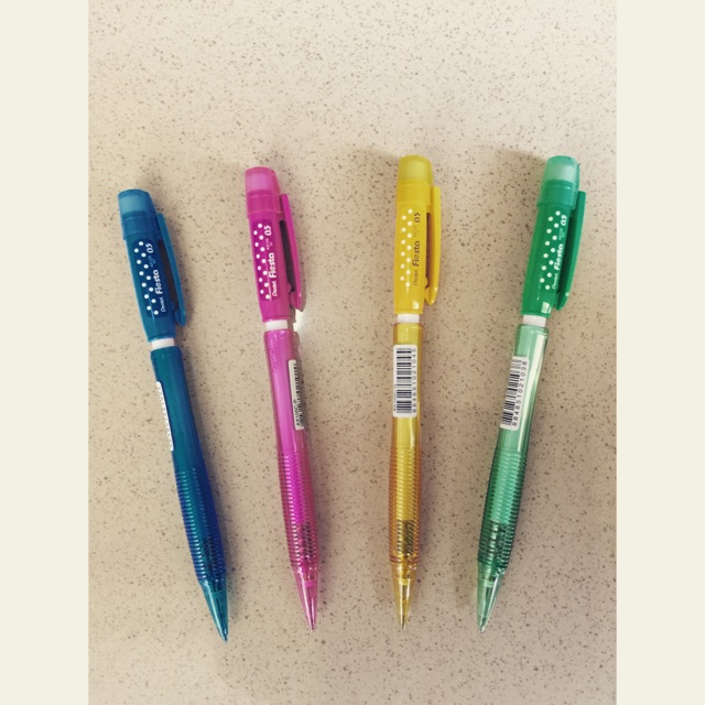 

Mechanical Pencil 'PENTEL' - AX 105 Polkadot