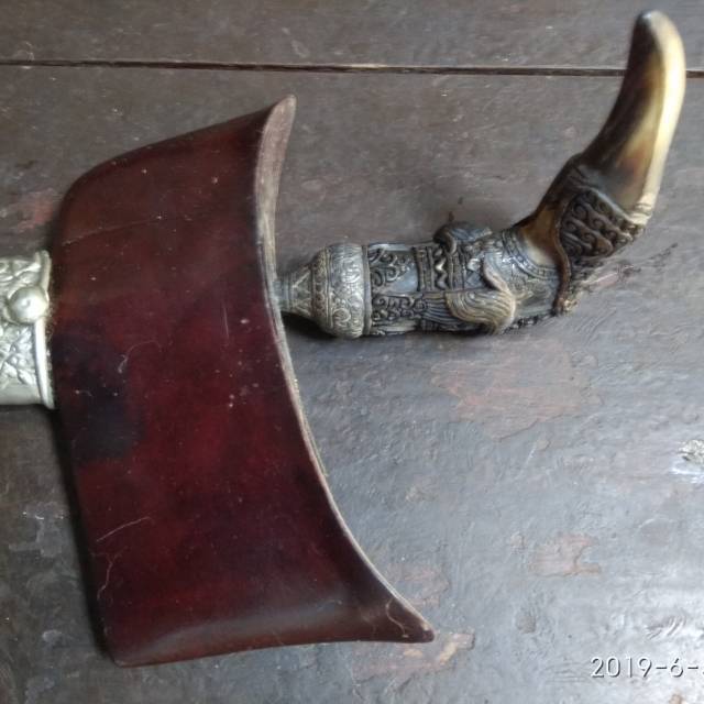 Keris Lurus Sapokal Lampung