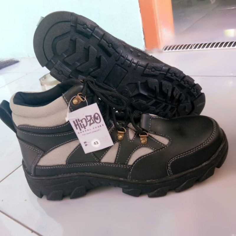 sepatu safety sepatu proyek sepatu kerja