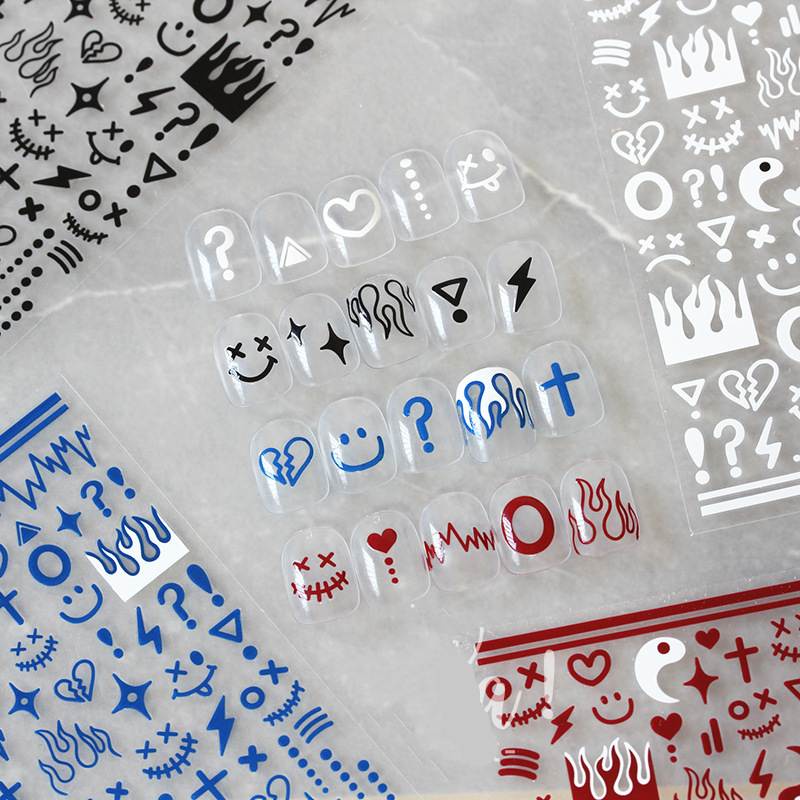 1 Lembar / Pak Stiker Kuku Foil Transfer Air Motif Matahari / Bulan / Awan Untuk Nail Art / Manicure Diy