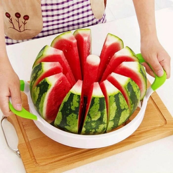 

Pemotong Semangka praktis / watter melon cutter