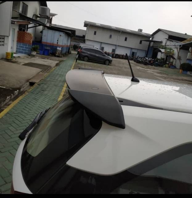 Spoiler mobilio dan brv plus lampu sudah warna