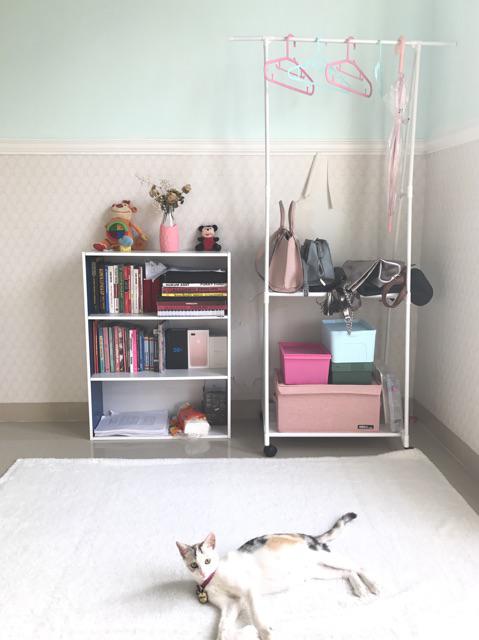 Triangle Stand Hanger  Dgn 4 Roda