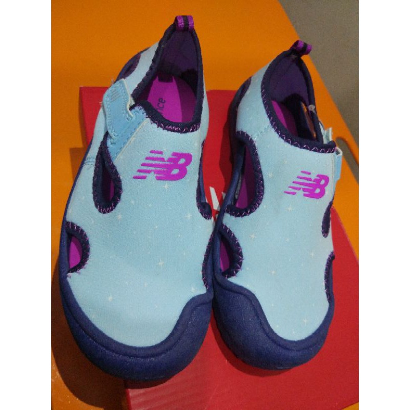 SALE New Balance kids cruiser sandal
