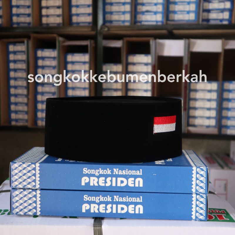 songkok peci bendera merah putih presiden