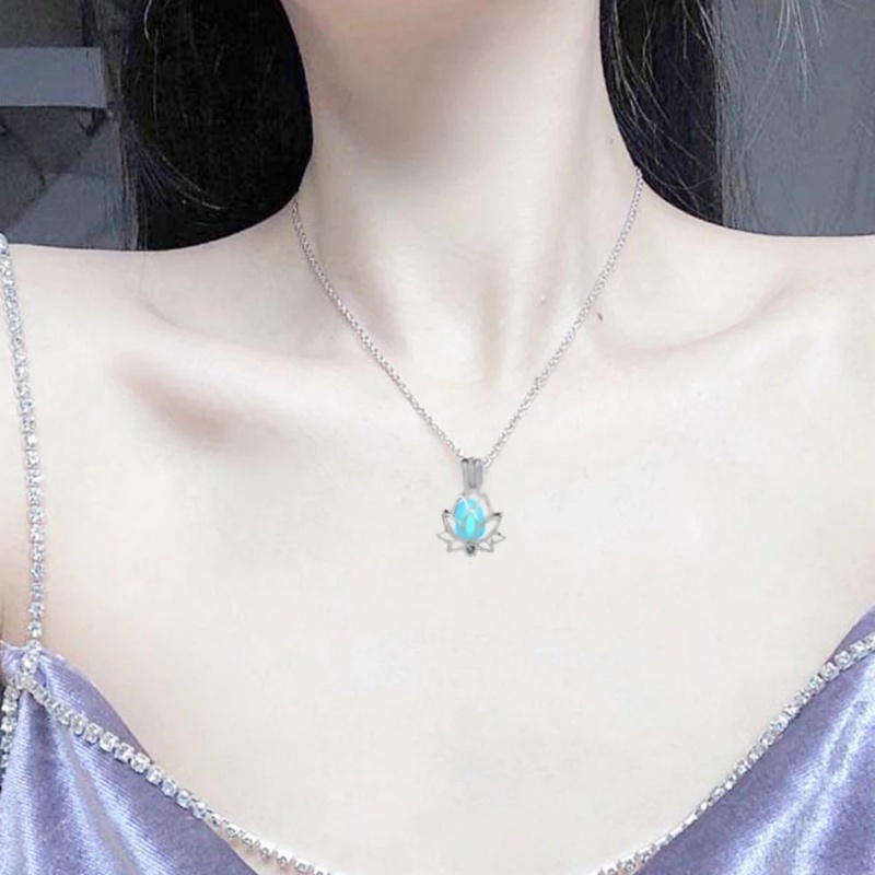 [Women Personality Simple Luminous Lotus Flower Pendant Necklace] [Girls Vintage Simple Chain Necklaces ] [Ladies Fashion Clavicle Necklace]