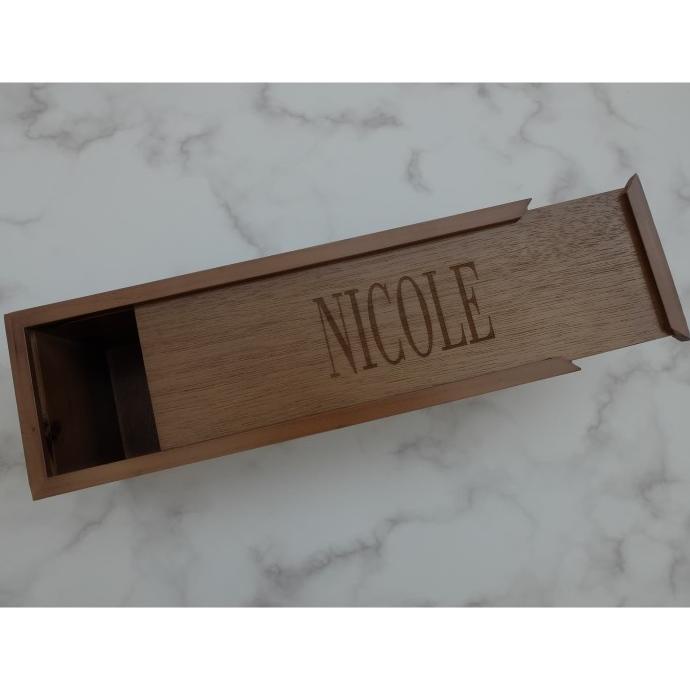 

GIFT BOX WINE (BOX-NYA SAJA) BY @DARIUNTUK_ DSFD2215645