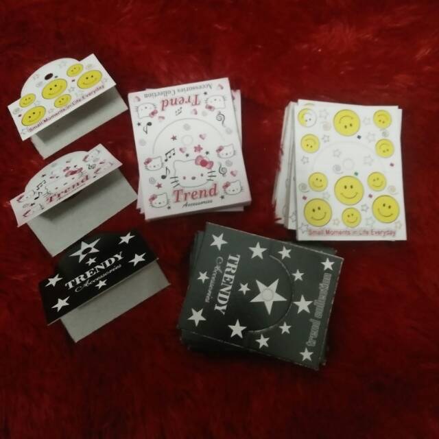 

Card/hantag untuk aksesoris