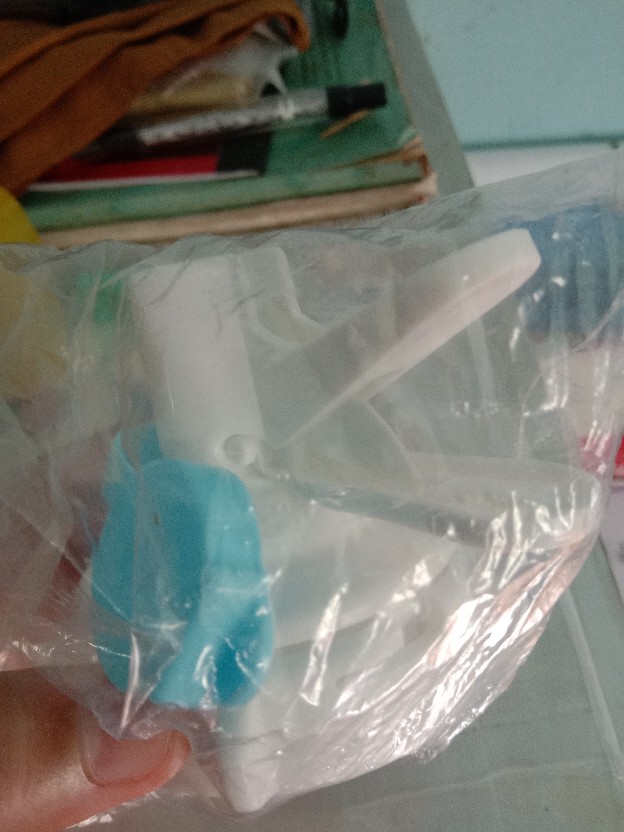 Kran Galon. Keran Air Plastik. Kran Galon Plastik Food Grade Untuk Rak Galon Air