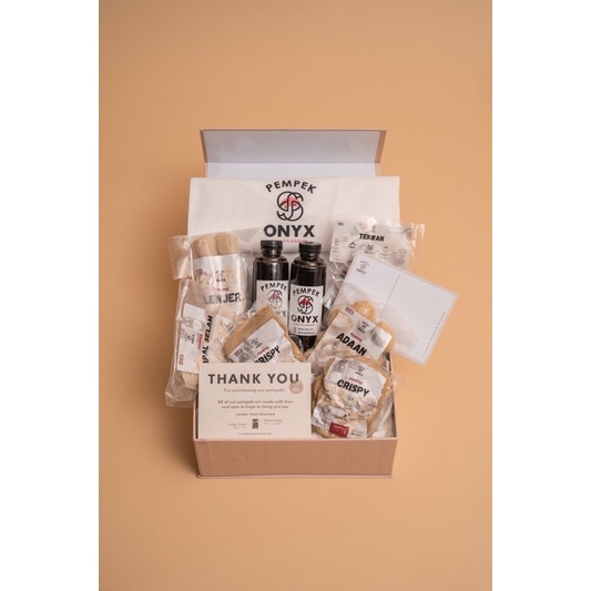 

Gift box (Petite)