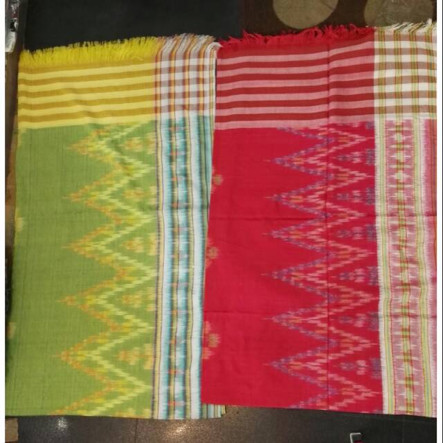 Tenun ikat lombok