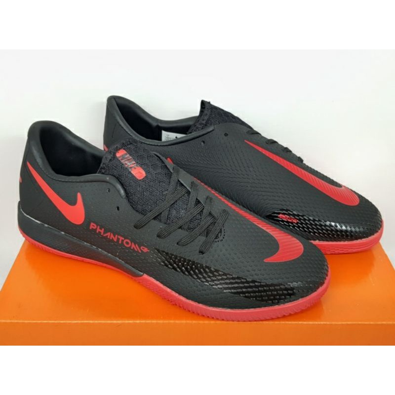 Sepatu Futsal-Nike React Phantom GT Pro Black Chile Red