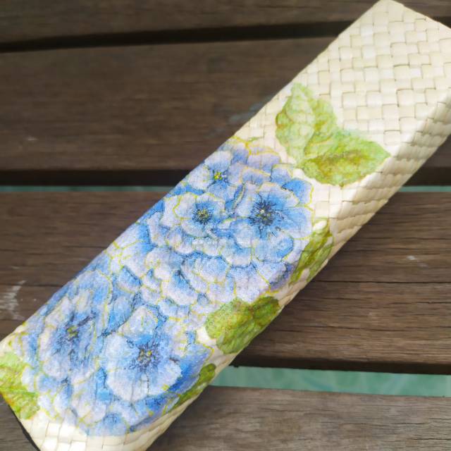 

Tempat pensil decoupage