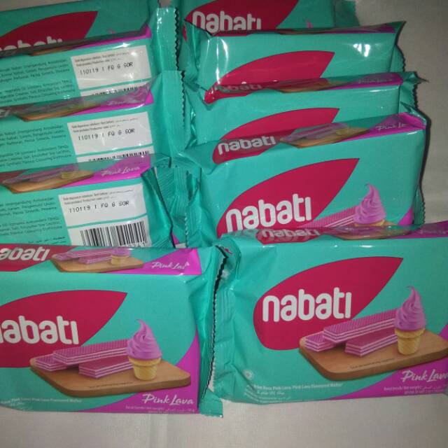 Paket Wafer richoco nabati strawberi 10bungkus