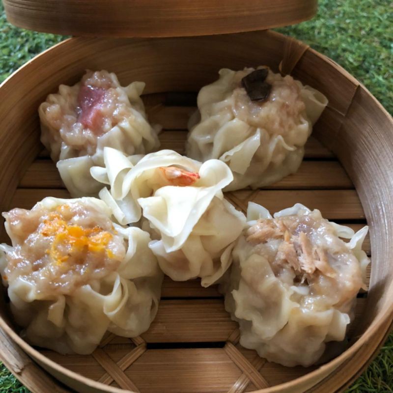 

dimsum ayam isi 10