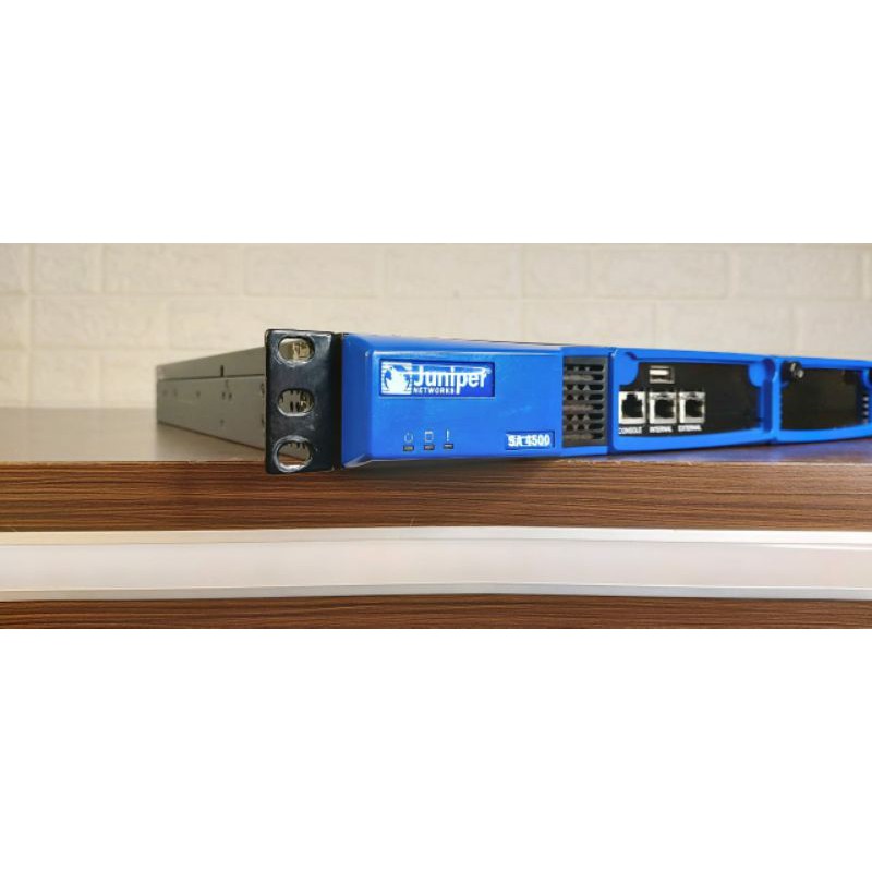 Juniper Network SA 4500 SSL VPN Appliance 2x 10/100/1000Base T LANSecond Berkualitas