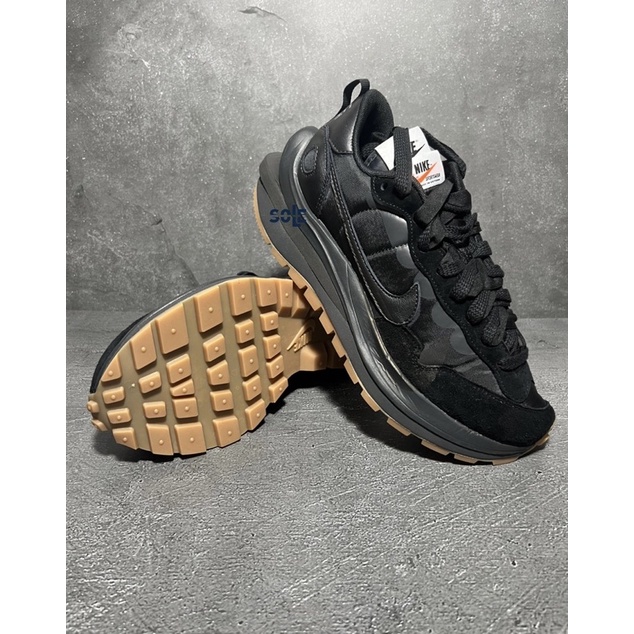 Nike Sacai Vaporwaffle Black Gum