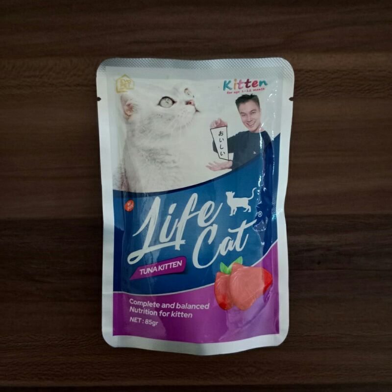 LIFE CAT POUCH lifecat Wet Food Makanan Basah Kucing 85gr