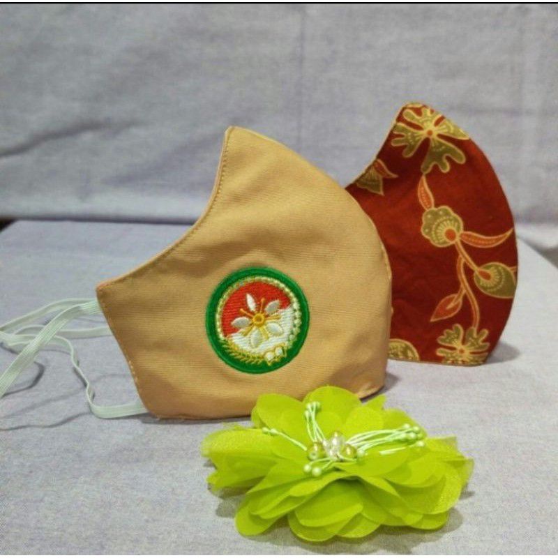 Masker DWP Batik Bolak Balik Plus Logo