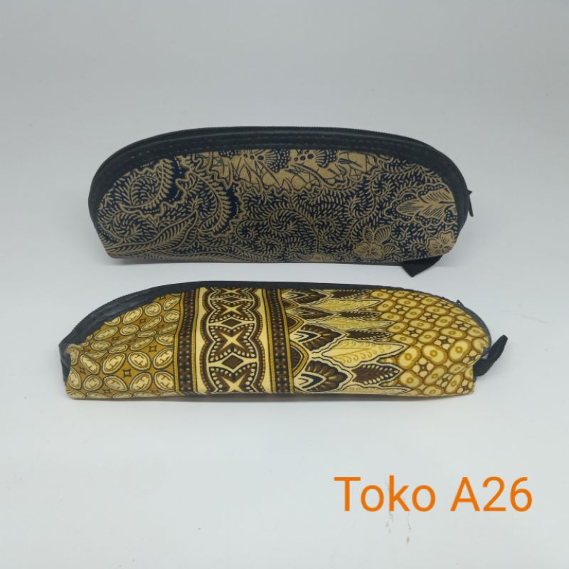 

Tempat Pensil Batik
