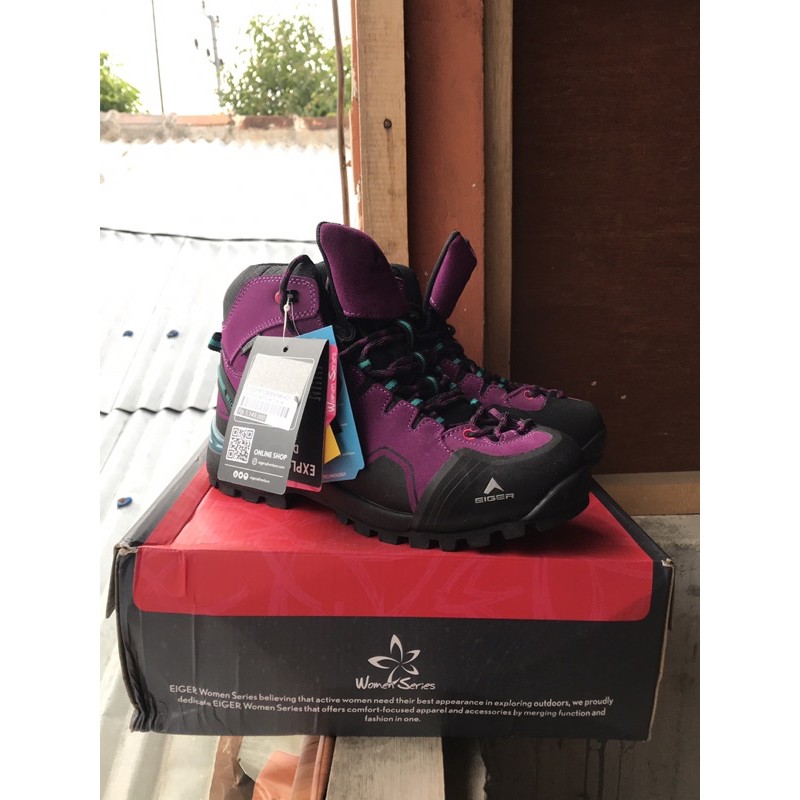 Sepatu Hiking Walton WS Ungu