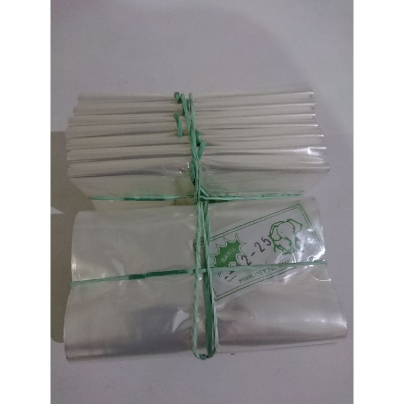Plastik serbaguna bening ukuran 12 cm x 25 cm