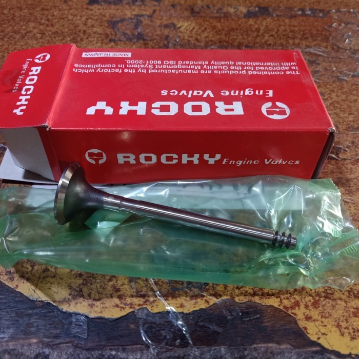 Klep EX Toyota Hiace Disel solar LH11