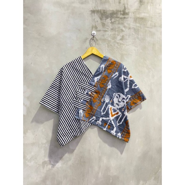 CROP TOP TORAJA TROSO AYAMIA ATASAN BATIK WANITA MODERN-3