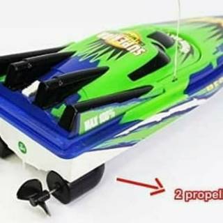 Mainan Kapal Air Remote Control Racing Boat Dua Warna