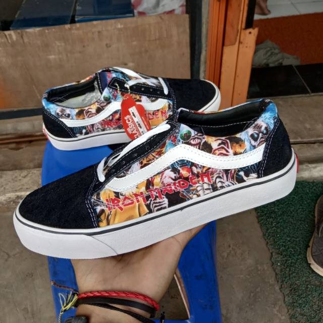 Sepatu Vans Oldskool Pria X Iron Maiden Hitam Made In Vietnam