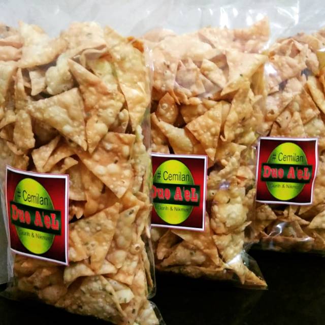 

Keripik Pangsit Renyah dan Murah