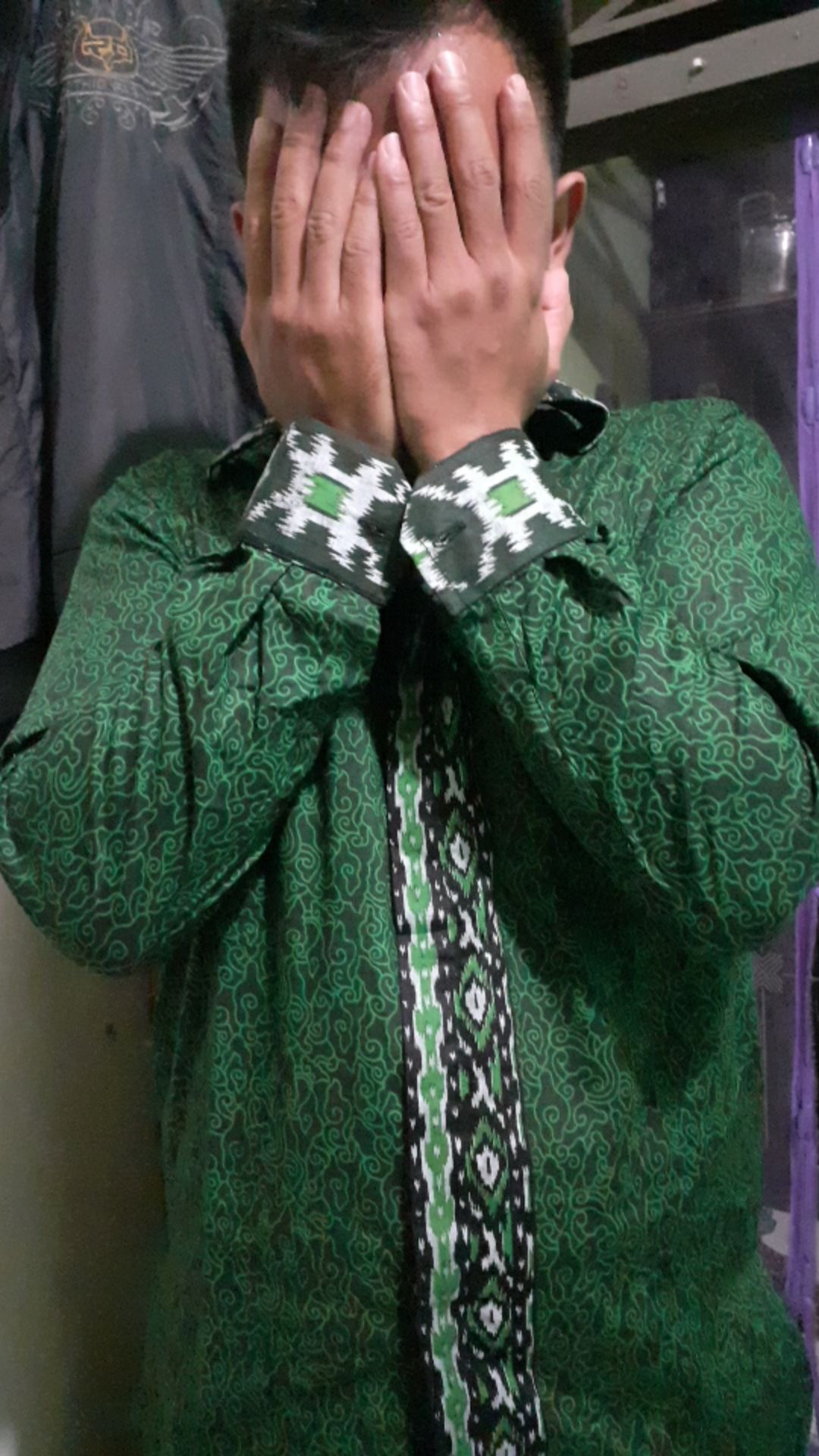 Kemeja Batik Danabrata Lengan Panjang Motif Mega Hijau Size M L Xl Xxl Model Regular