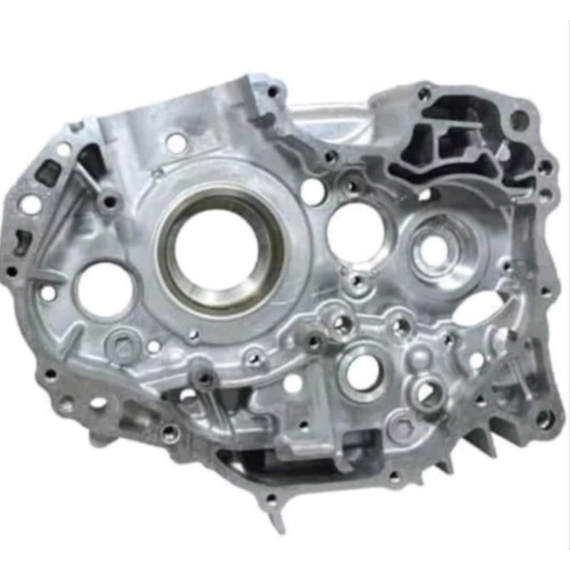 Blok Mesin Bagian Kanan Crankcase Comp R New Megapro Verza 11100-KYE-900 Orginal Ahm
