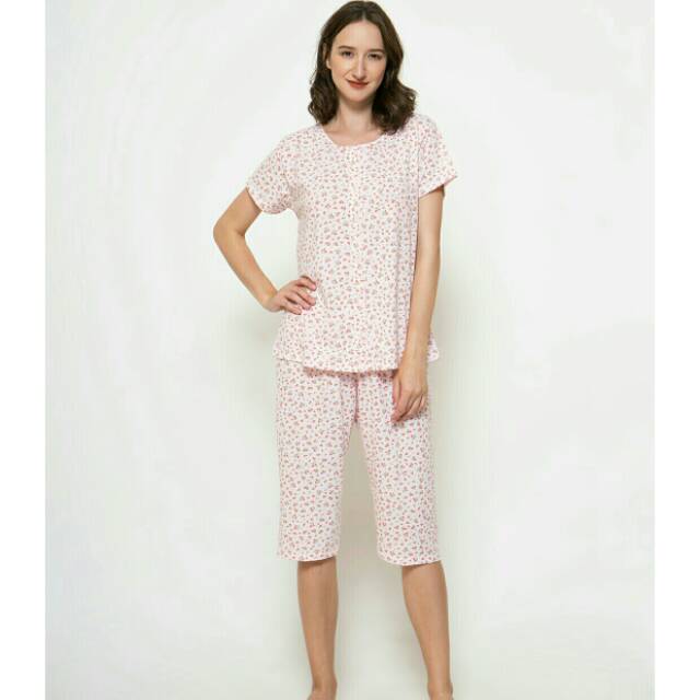 Setelan baju tidur St.Yves motif bunga mawar size L