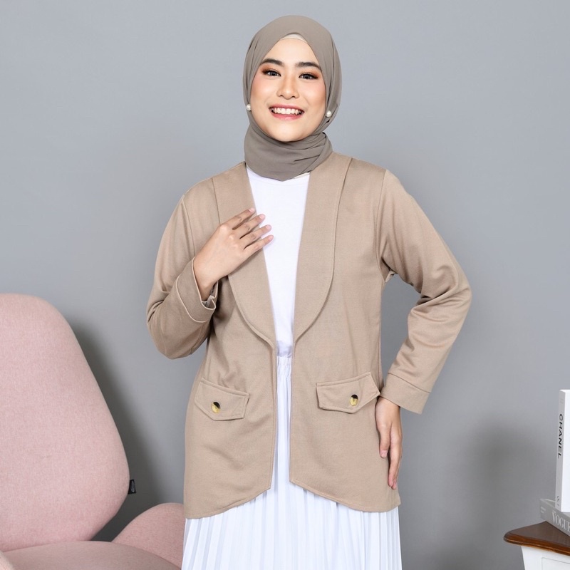 Laifuniq Celine Blazer – Plain Blazer Basic Long Sleeve – Blazer wanita lengan panjang – Baju Wanita